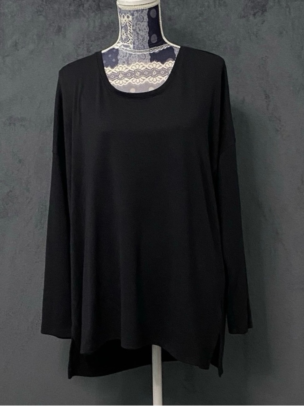 Banana Republic Top Womens XXL Black Ladies Long Sleeve Crew neck Shirt Classic